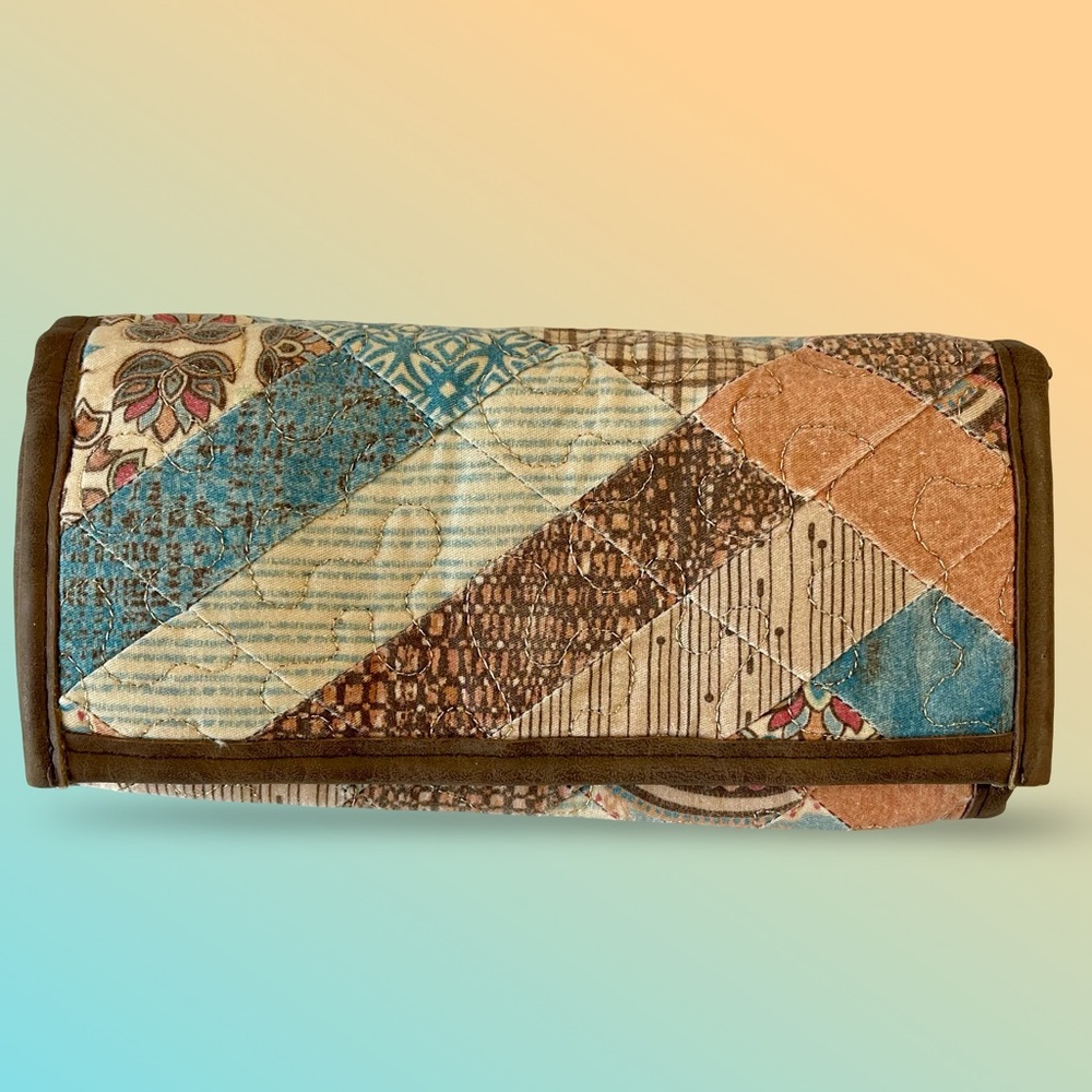 Donna Sharp Cotton Quilted Patchwork Snap Close 8 inch Bi-fold Wallet Clutch